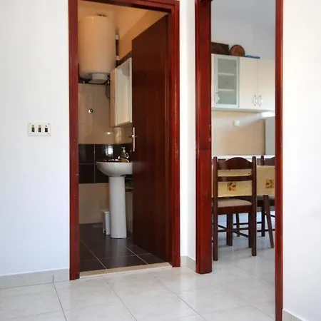 Tri Zala 9237a Zrnovo